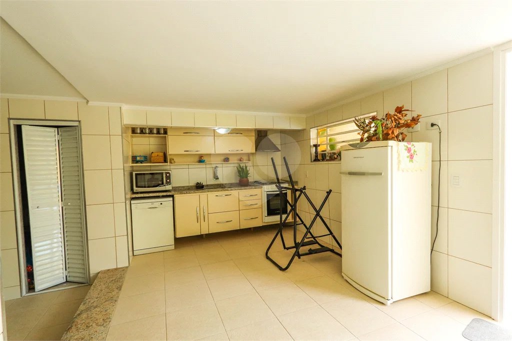 Casa à venda com 4 quartos, sendo 1 suíte, em Jardim Franca, São Paulo, SP