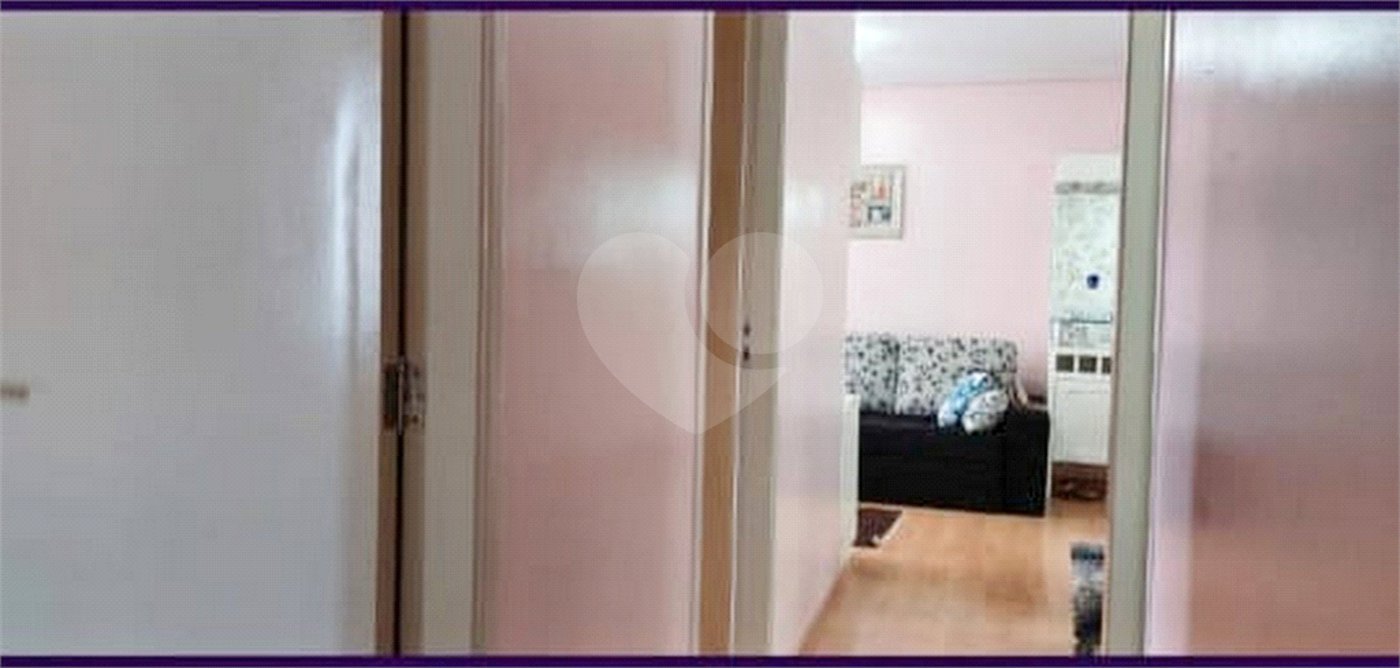 Apartamento à venda com 3 quartos, sendo 1 suíte,  em Vila Vermelha, São Paulo, SP