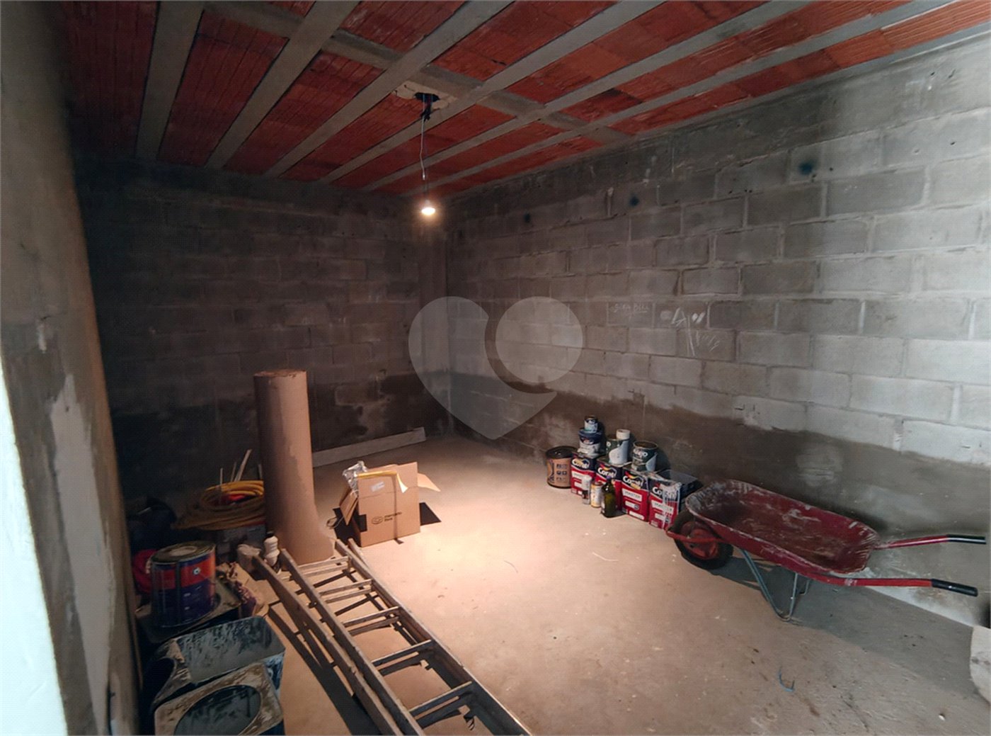 Casa à venda com 4 quartos, sendo 3 suítes,  no condomínio Villa Verde, Jundiaí - SP