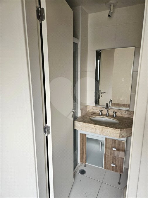 Apartamento para alugar com 2 quartos, sendo 1 suíte, em Chácara Santo Antônio, São Paulo, SP