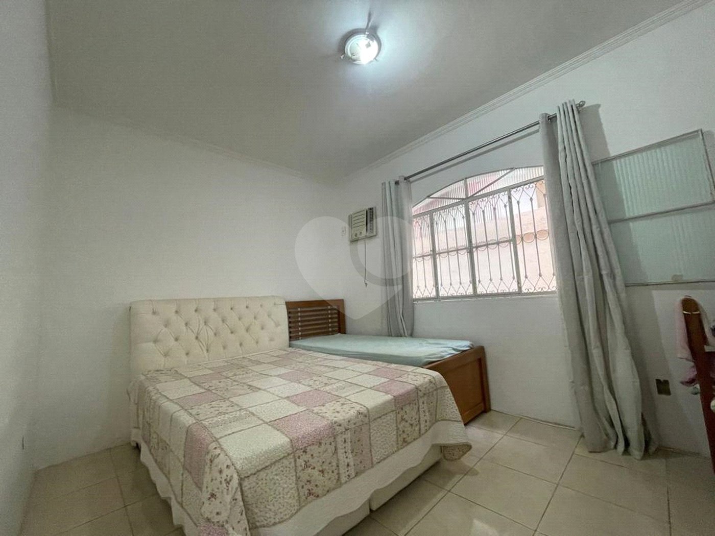 Casa à venda com 4 quartos em Santa Cruz, Rio de Janeiro, RJ