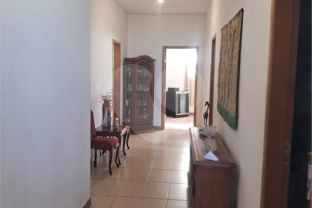Casa à venda com 3 quartos, sendo 2 suítes, no condomínio Rio Bon, Rio de Janeiro - RJ