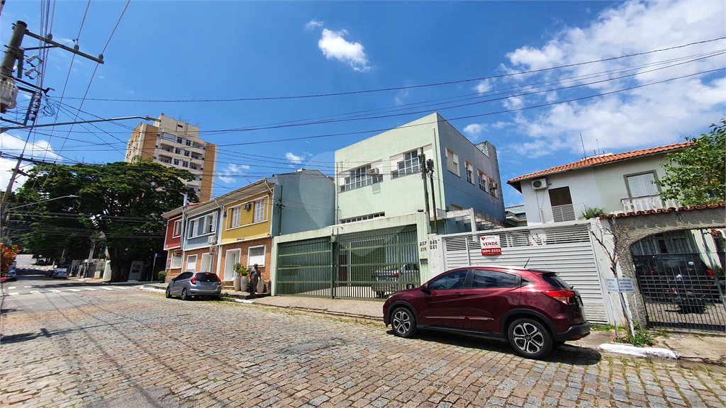 Sobrado à venda com 3 quartos, sendo 1 suíte, em Chácara Santo Antônio (zona Sul), São Paulo, SP