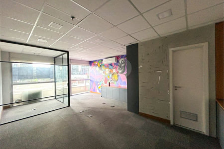 Sala à venda ou para alugar em Vila Gertrudes, São Paulo, SP