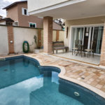 Casa à venda com 4 suítes no condomínio Pedra Grande, Atibaia - SP