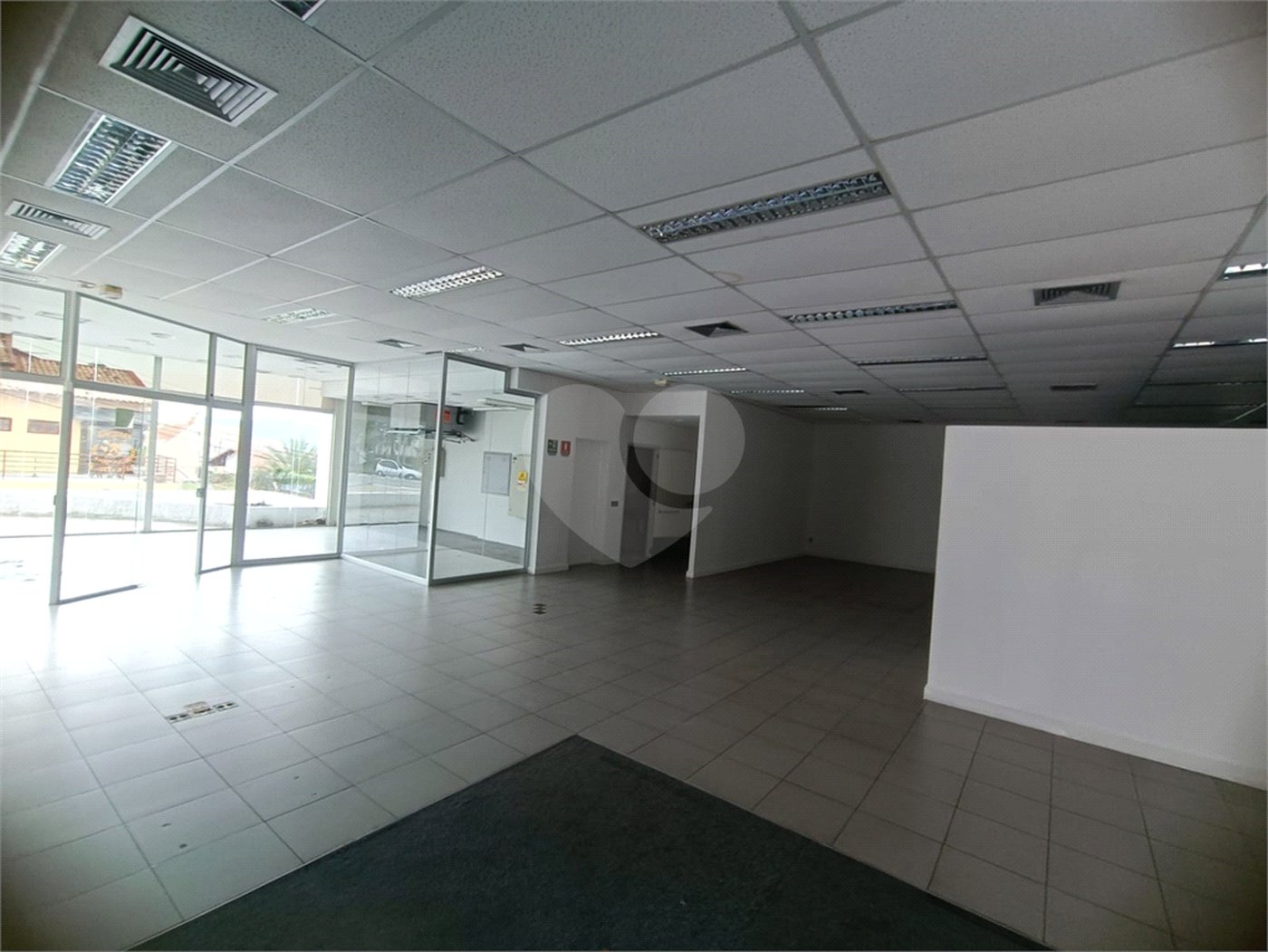 Salão Comercial à venda ou para alugar em Santa Rosa, Vinhedo, SP