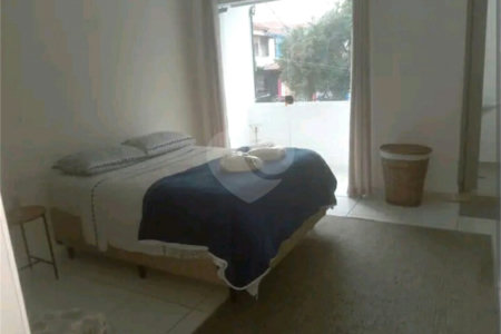 Sobrado à venda com 4 quartos, sendo 2 suítes,  em Vila Clementino, São Paulo, SP