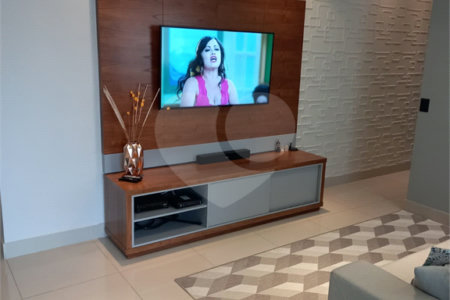 Apartamento à venda com 2 suítes em Vila Andrade, São Paulo, SP