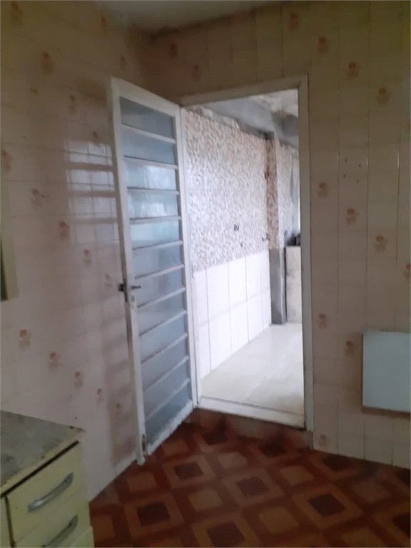 Sobrado à venda com 4 quartos, sendo 1 suíte, em Jardim Germânia, São Paulo, SP