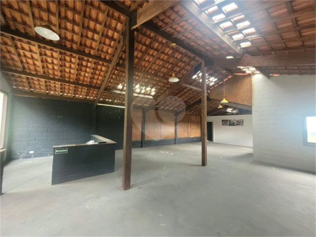 Salão Comercial à venda em Samambaia, Mairiporã, SP