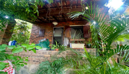 Casa à venda com 3 quartos em Horto, São Paulo, SP