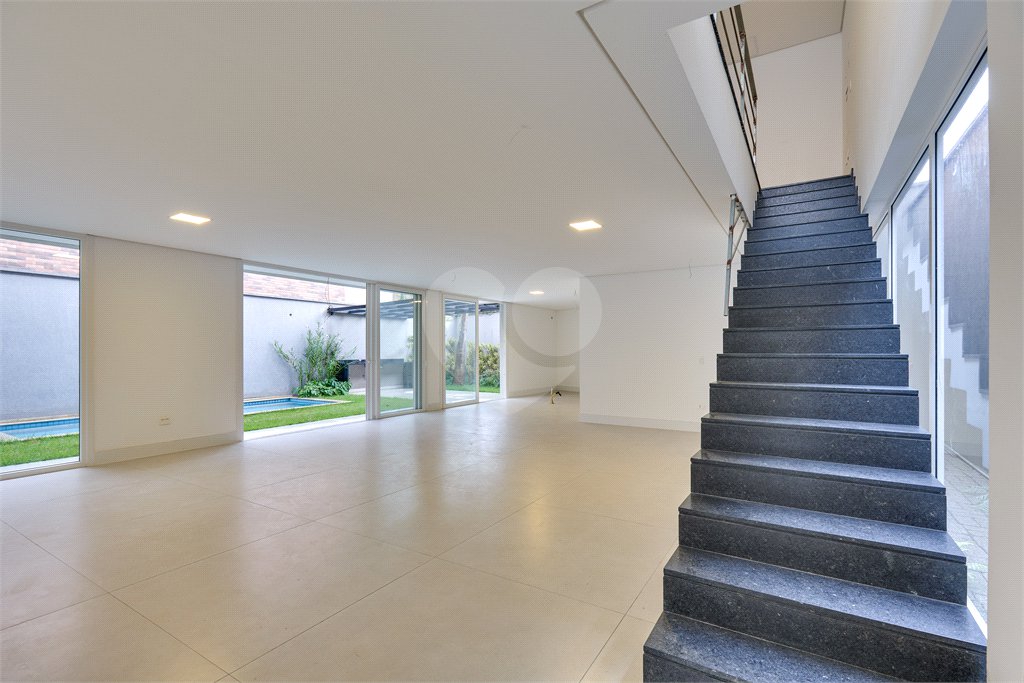 Casa à venda com 4 suítes no condomínio Gaia, São Paulo - SP