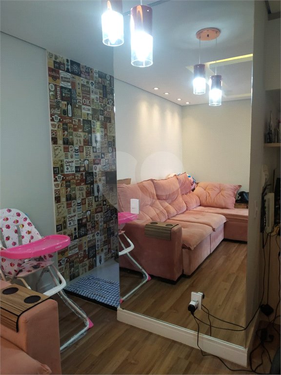 Apartamento à venda com 2 quartos em Parque Ipê, São Paulo, SP