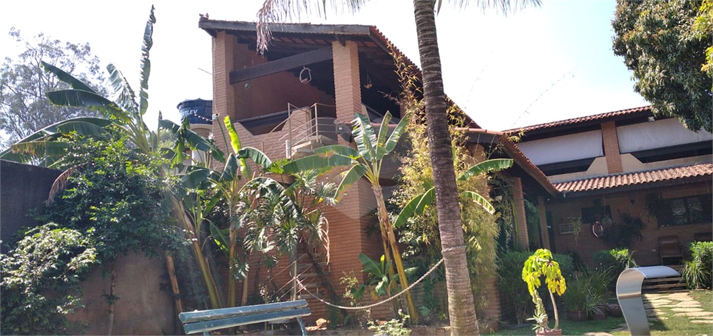 Chácara à venda com 2 quartos no Centro, Araçoiaba da Serra, SP
