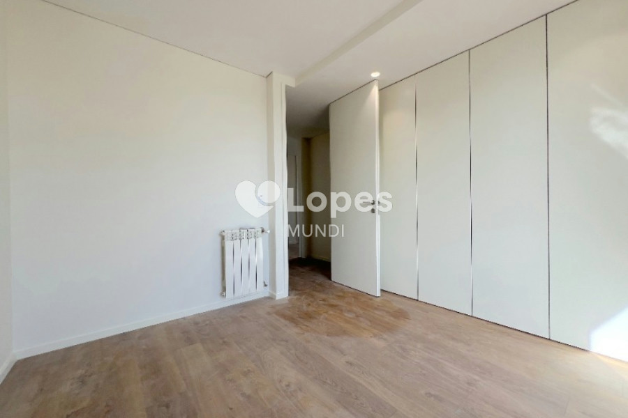 APARTAMENTO RESIDENCIAL em Porto - PT, Matosinhos