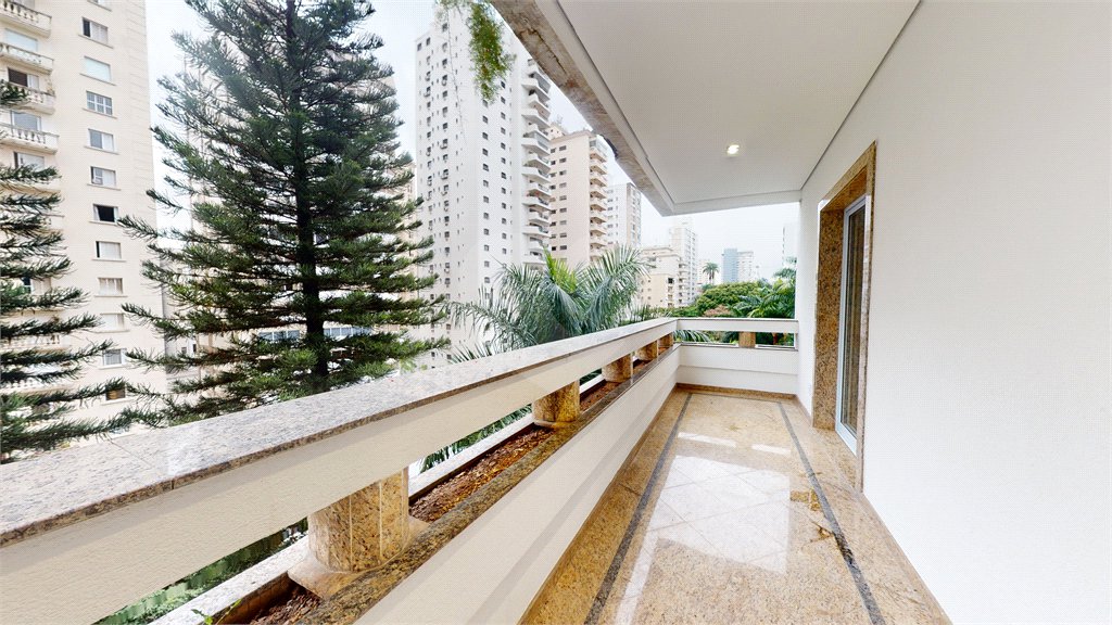 Apartamento à venda com 3 quartos, sendo 1 suíte, em Higienópolis, São Paulo, SP