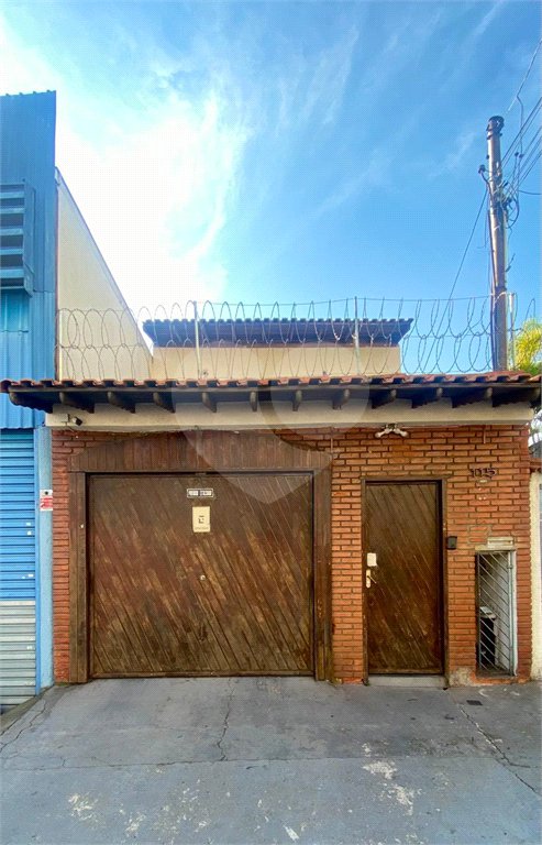 Sobrado à venda com 3 quartos, sendo 1 suíte, em Vila Gomes Cardim, São Paulo, SP