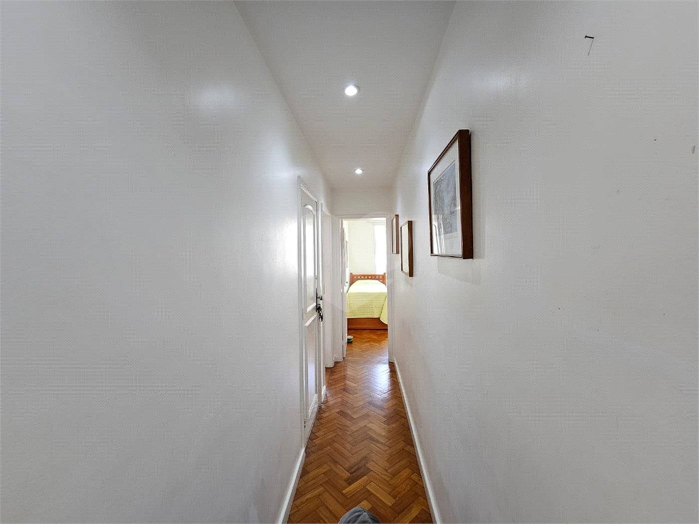 Apartamento à venda com 3 quartos, sendo 1 suíte, em Copacabana, Rio de Janeiro, RJ