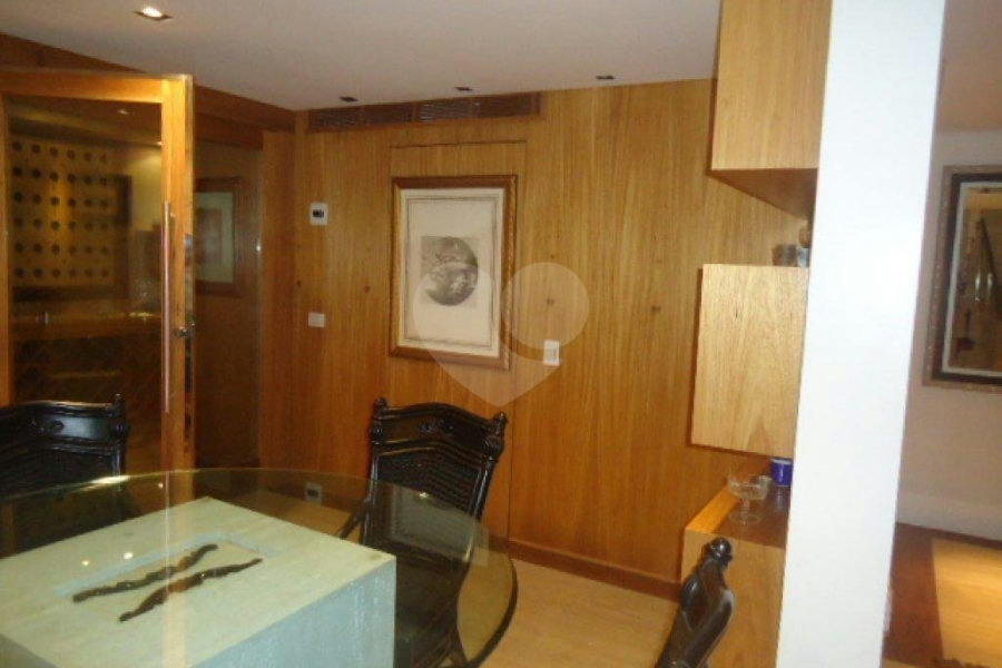 Casa à venda com 4 suítes em Tremembé, São Paulo, SP