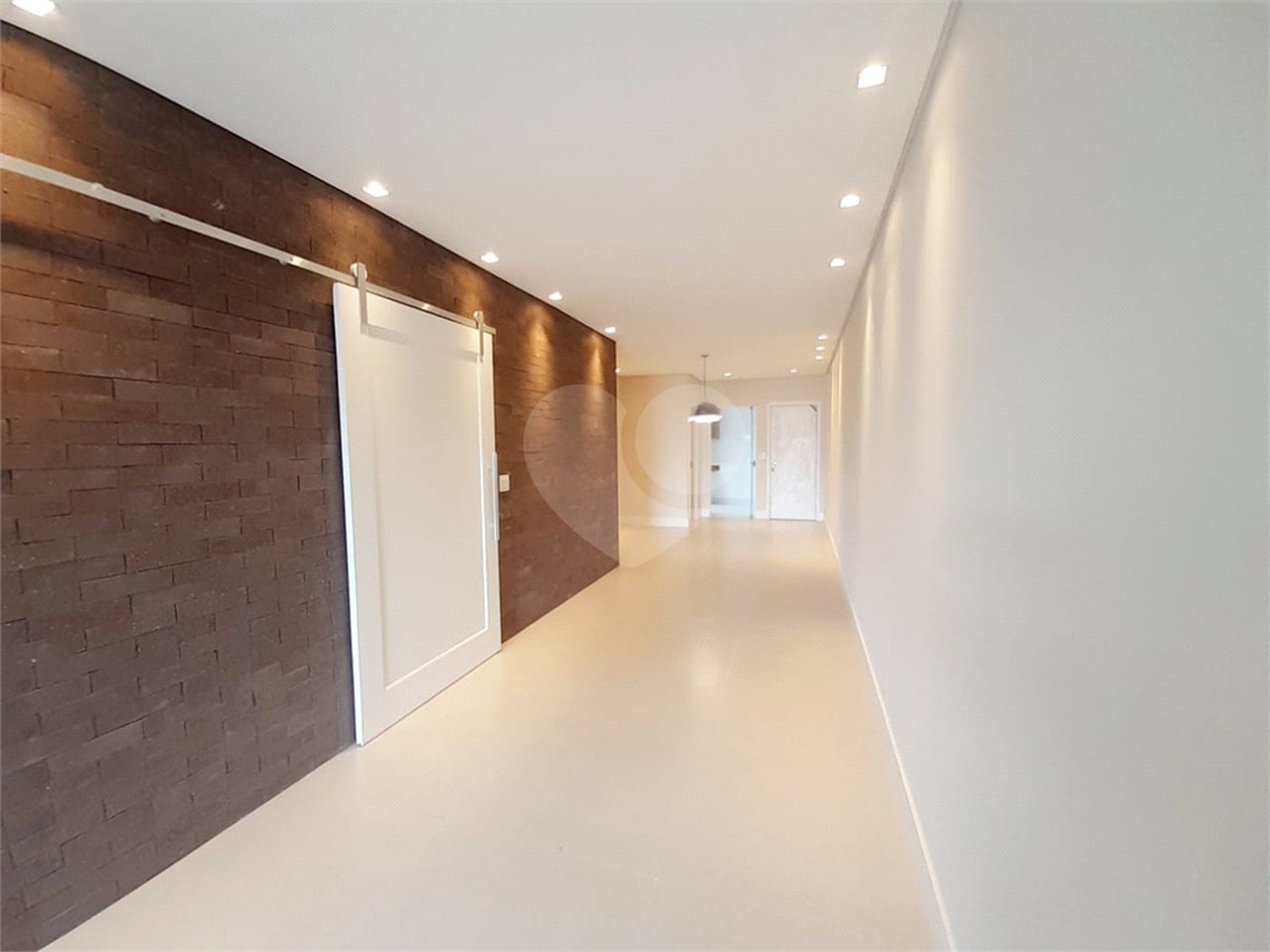 Apartamento para alugar com 3 suítes no Centro, Indaiatuba, SP