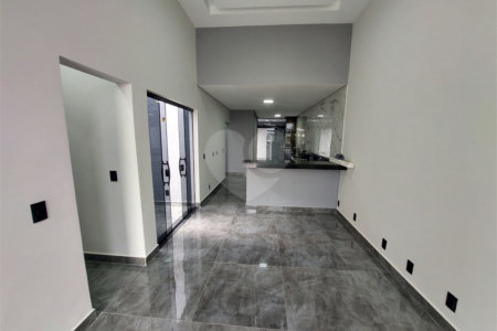 Casa à venda com 3 quartos, sendo 1 suíte, no condomínio Horto Florestal Villagio, Sorocaba - SP