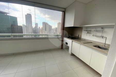 Apartamento para alugar com 3 suítes em Itaim Bibi, São Paulo, SP