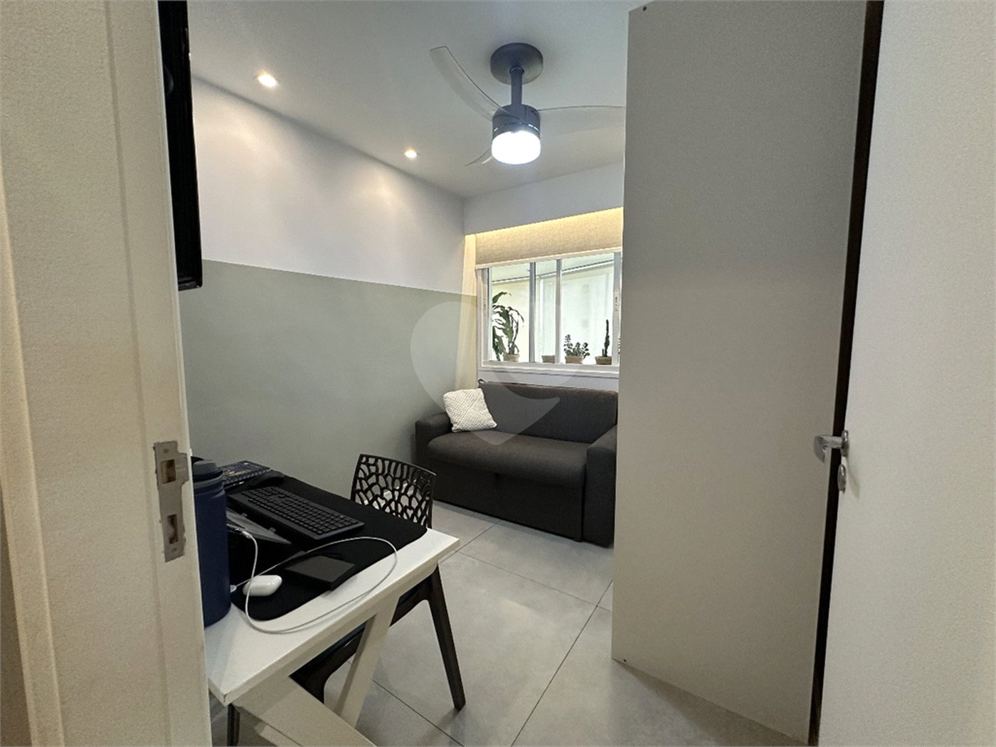 Apartamento à venda com 3 quartos, sendo 1 suíte,  em Recreio dos Bandeirantes, Rio de Janeiro, RJ