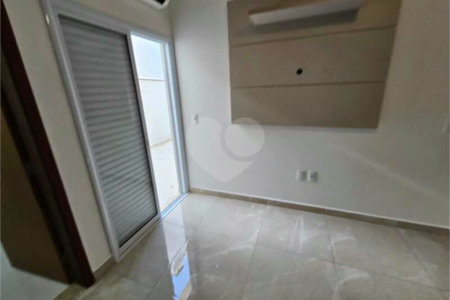 Casa à venda com 3 quartos, sendo 1 suíte, no condomínio Vista Verde, Indaiatuba - SP