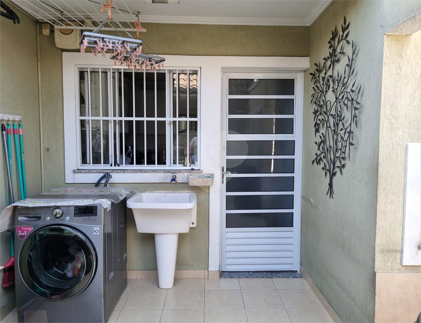 Sobrado à venda com 3 suítes em Vila Guilherme, São Paulo, SP