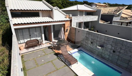 Casa à venda com 3 quartos, sendo 1 suíte,  em José Gonçalves, Armação dos Búzios, RJ