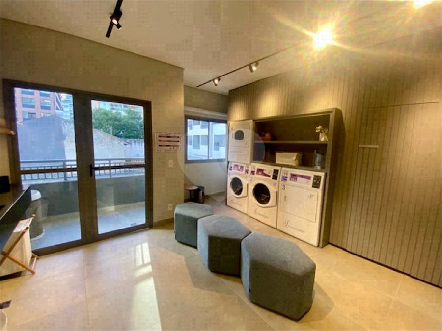 Apartamento à venda ou para alugar com 1 quarto em Vila Olímpia, São Paulo, SP