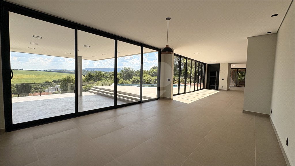 Casa à venda com 3 suítes no condomínio Village Ipanema Ii, Araçoiaba da Serra - SP