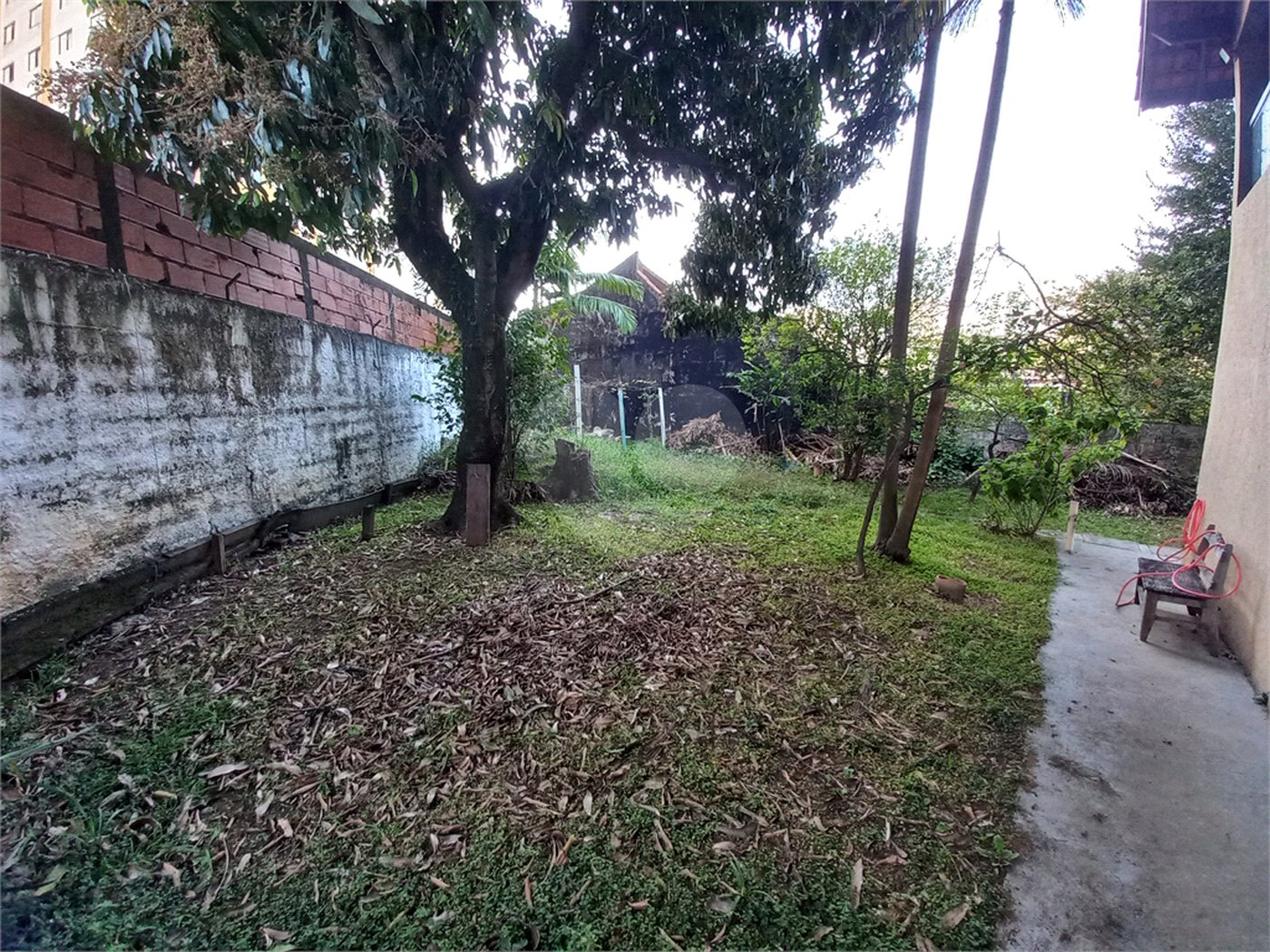 Casa à venda com 4 quartos, sendo 2 suítes,  em Parque Esmeralda, São Paulo, SP