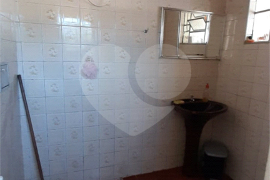 Sobrado à venda com 2 quartos em Horto, São Paulo, SP