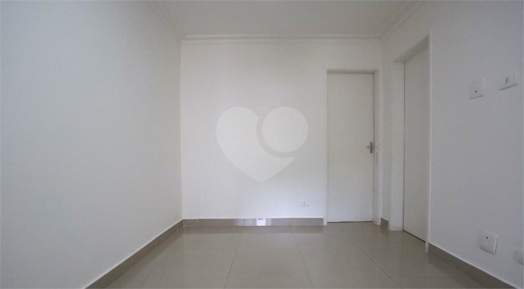 Casa à venda com 3 quartos, sendo 1 suíte,  em Jardim Bonfiglioli, São Paulo, SP