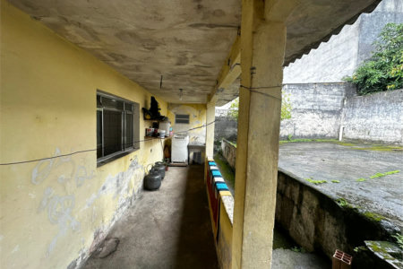 Casa à venda com 3 quartos, sendo 1 suíte, em Jardim Nova Poá, Poá, SP