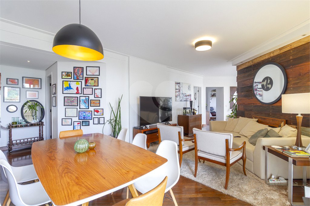 Apartamento à venda com 4 quartos, sendo 3 suítes, em Jardim Monte Kemel, São Paulo, SP