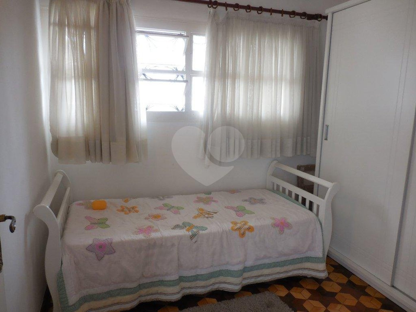 Casa à venda com 4 quartos, sendo 3 suítes, em Jardim Franca, São Paulo, SP