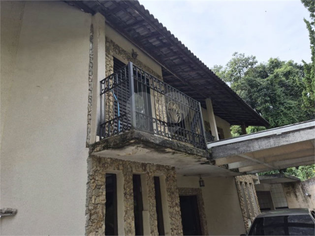 Casa à venda com 4 suítes no condomínio Associação Reserva das Hortênsias, Mairiporã - SP