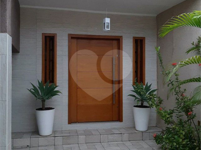 Casa à venda com 6 quartos, sendo 2 suítes,  em Limão, São Paulo, SP