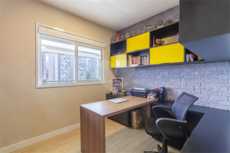 Apartamento à venda com 3 quartos, sendo 1 suíte,  em Jardim Vazani, São Paulo, SP
