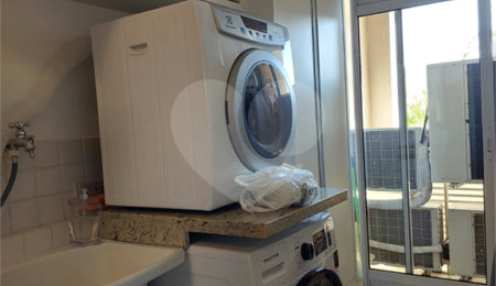 Apartamento à venda com 3 suítes em Itaguá, Ubatuba, SP