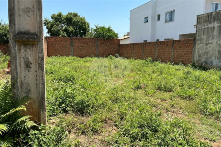 Terreno à venda no Centro, Itapetininga, SP
