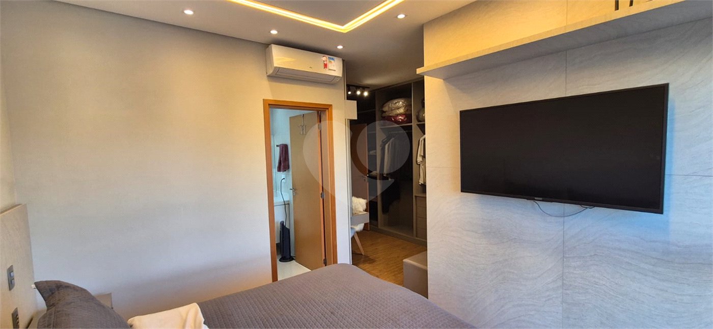 Apartamento à venda com 4 quartos, sendo 2 suítes,  no Centro, Mogi das Cruzes, SP