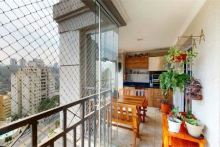 Apartamento à venda com 4 quartos, sendo 2 suítes, em Vila Andrade, São Paulo, SP