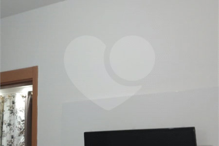 Lindo apartamento no Bosque dos Ipês .
