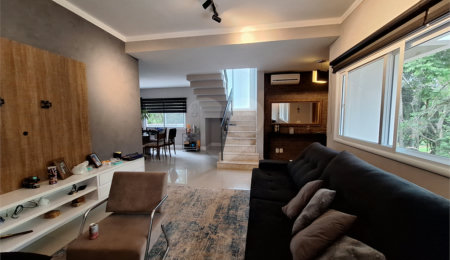 Casa à venda com 3 suítes no condomínio Villaggio Capriccio, Louveira - SP