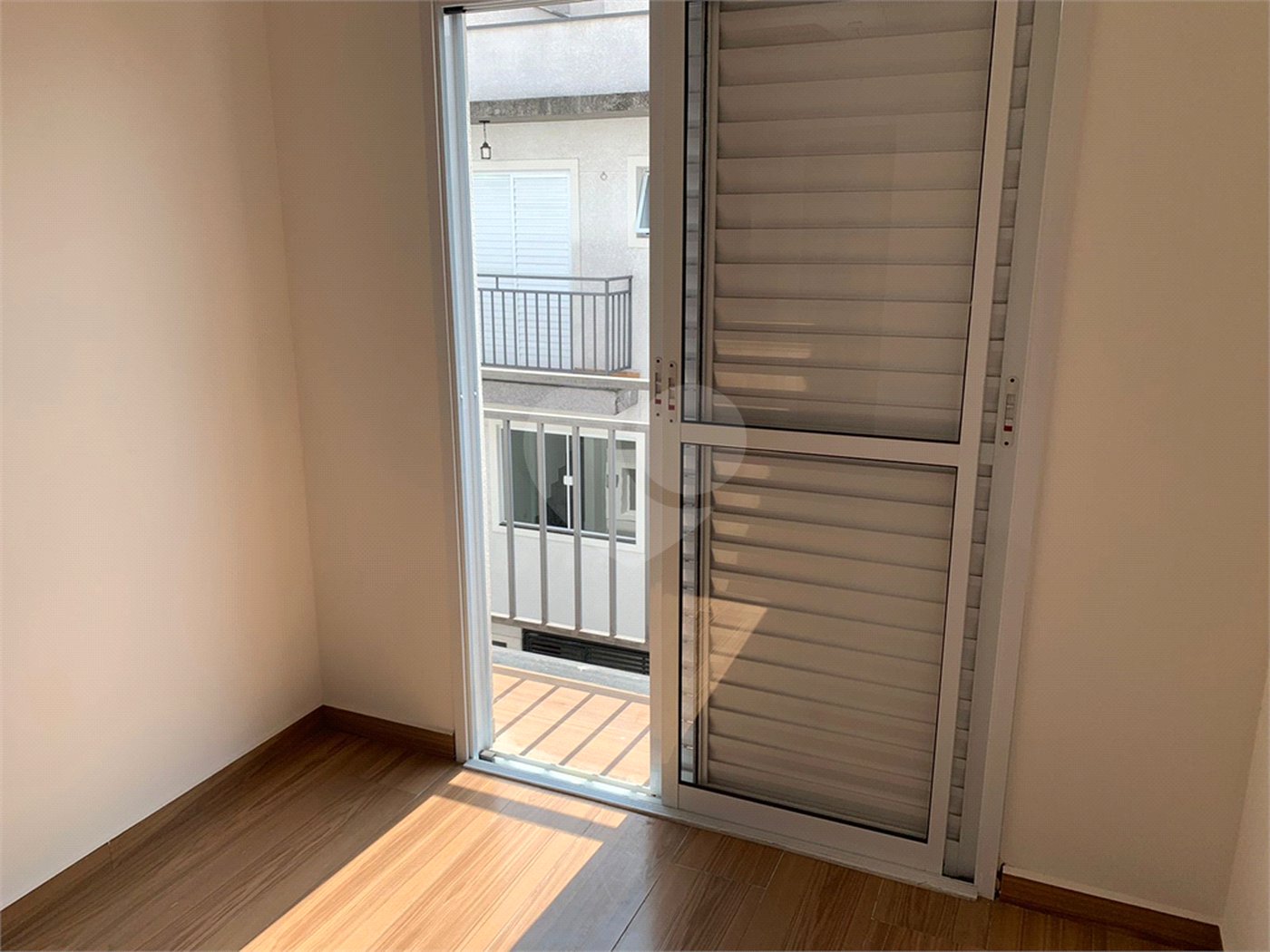 Casa à venda com 2 suítes no condomínio Residencial Napoles, São Paulo - SP