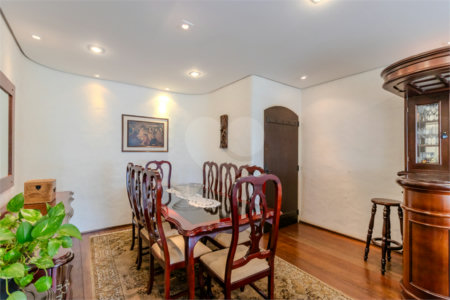 Apartamento à venda com 3 quartos, sendo 1 suíte,  em Granja Julieta, São Paulo, SP