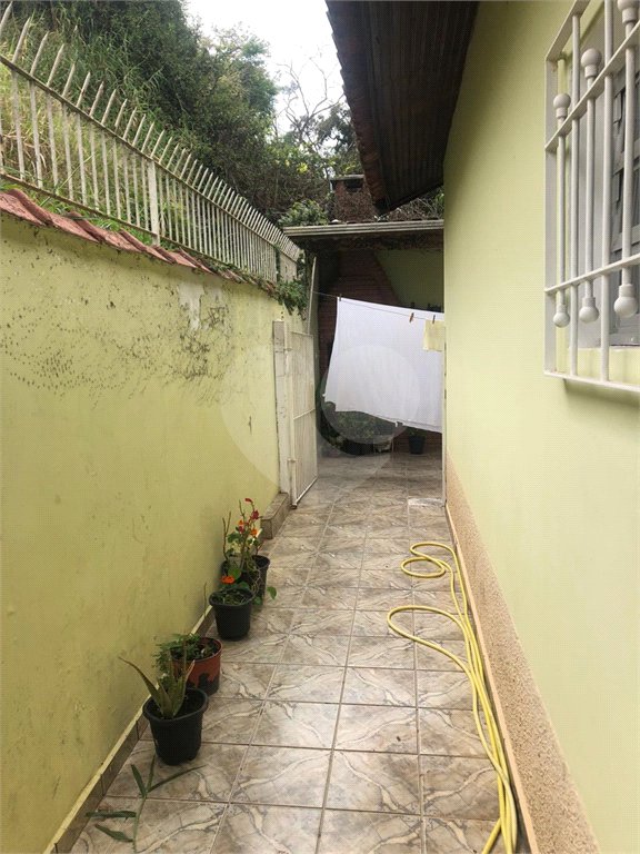 Casa à venda com 3 quartos, sendo 1 suíte, em Horto, São Paulo, SP